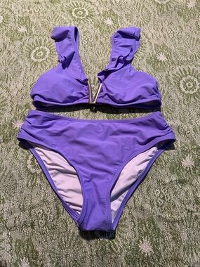 Cupshe Purple Ruffle V-Front Bikini Set